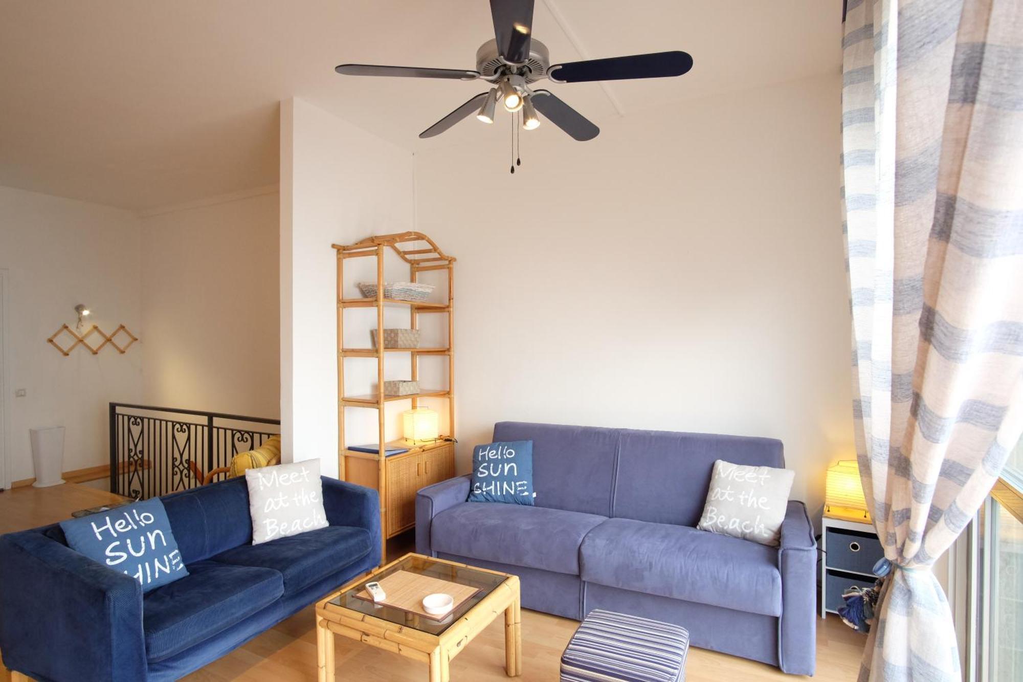 Blu Apartment *