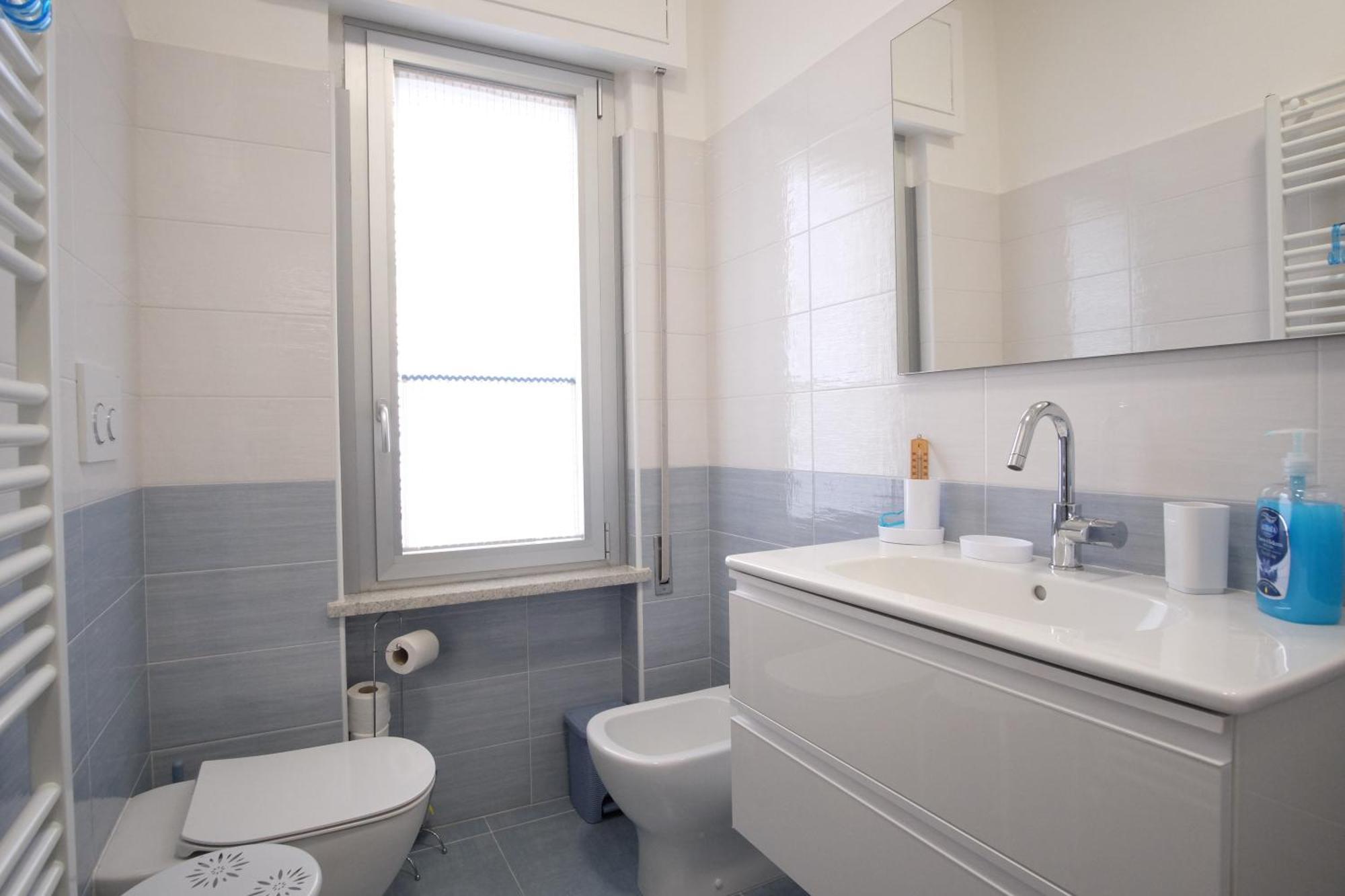 Blu Apartment